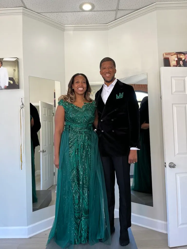 elegant couples outfit green and black