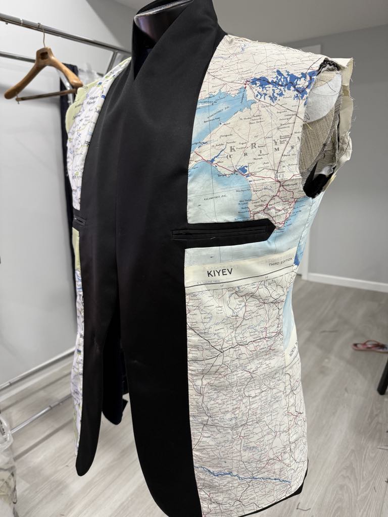 bespoke suit lining